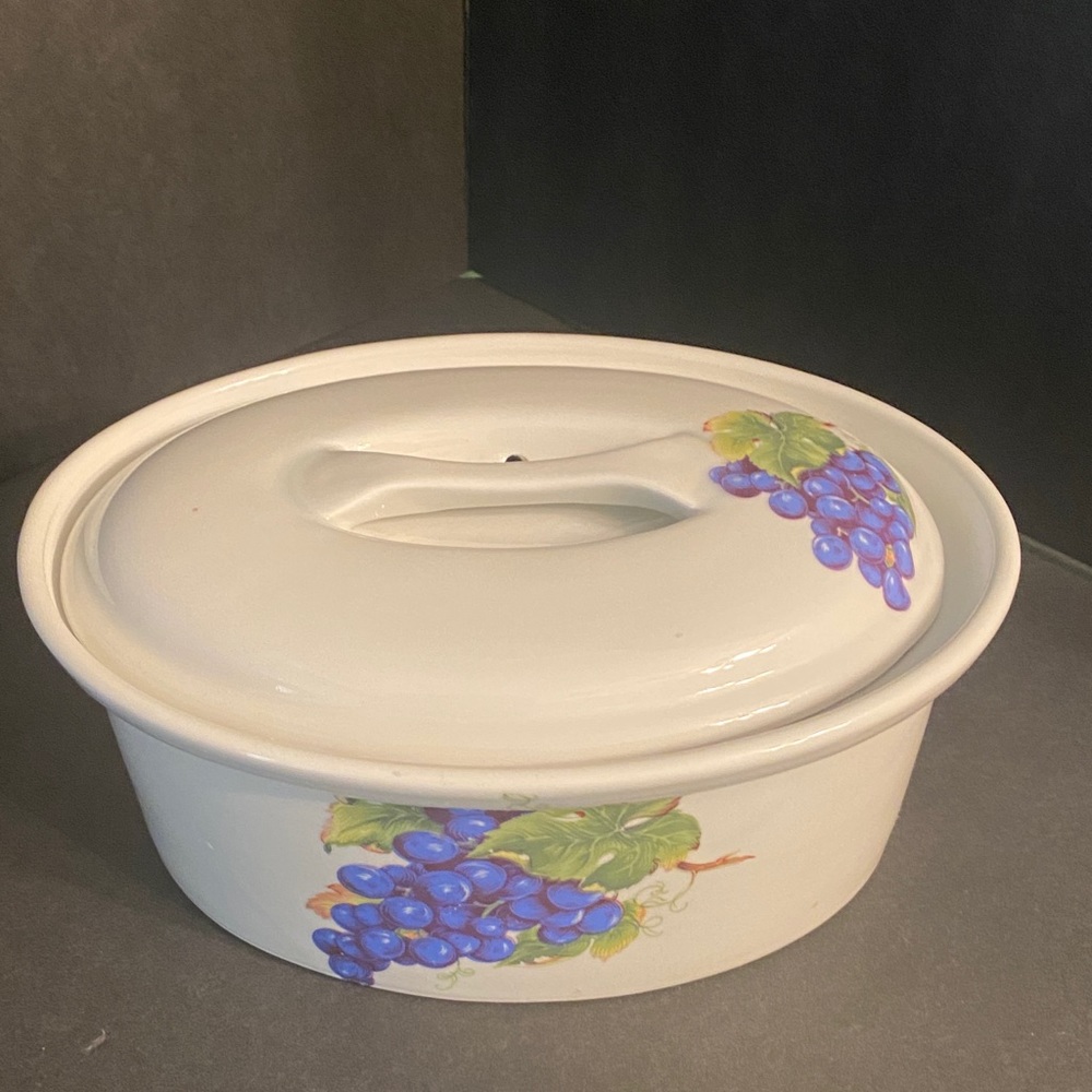 Porcelaine A Feu France Covered Dish